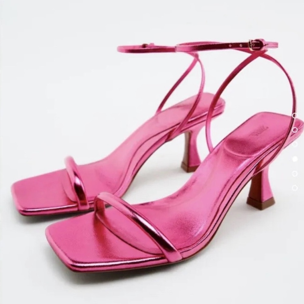NWT Zara Pink Metallic Ankle Strap Mid-height Heels Sandal